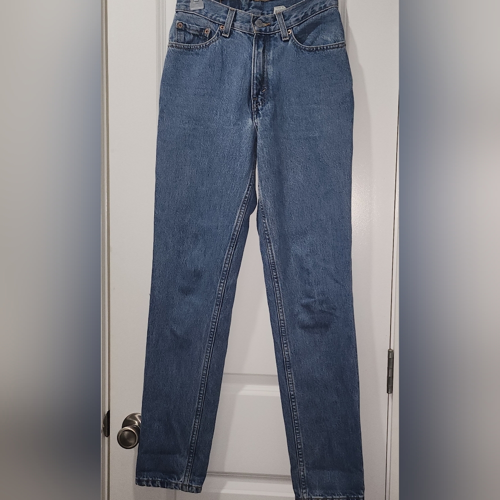 Levi's - Picture 9 of 10